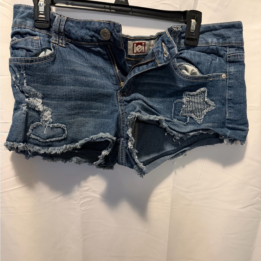 LEI Women's Ripped Jean Shorts - Dark Blue